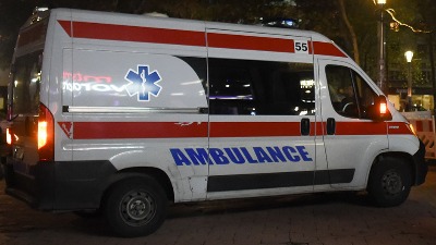 Grupa od 6 maskiranih osoba napala aktivistu u Valjevu