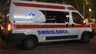 Auto pokosio devojčicu (13) na pešačkom ispred Galerije!