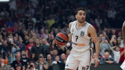 Real razbio Barsu u El klasiku: Bivši košarkaš Zvezde bacio rivala na kolena