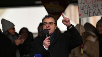 Bakić: Vlada Mandić ne zna ćirilicu, ali zna da preti
