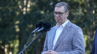 Šta AFP piše o povratku Vučića iz SAD pošto mu je pozlilo