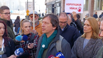 Atanacković: Biće poraz za sve, ako se 1. novembra na Sajmu knjiga bude odvijao privid normalnosti