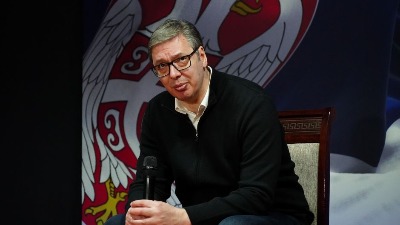 Vučić o studentima: Kako da ih zovemo? Praseća ili jagnjeća brigada? Gde god da odu, samo prasiće jedu (VIDEO)