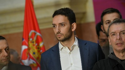 Grbović: Vučić traži rešenja za Srbiju tamo gde su slobode ugašene