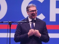 Monarhisti: Boravišna dozvola za Srbe sa KiM dokaz kraha politike Aleksandra Vučića