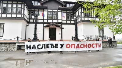 Višesatni protest zbog rušenja Starog savskog mosta