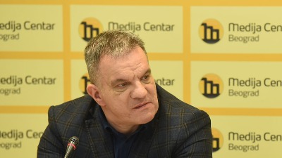 REPRESIJA NAD STUDENTIMA Komanduje Dejan Vuk Stanković?