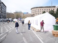 Vredi li budžetska plata gutanja sopstvenog mišljenja i poniženja?