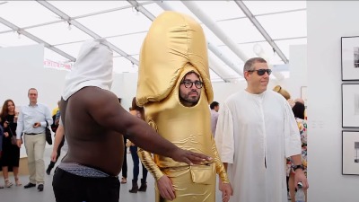 Vučićev savetnik Ajnhorn proglašen kriminalcem u bekstvu