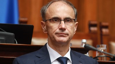 Bmv, kuća, stanovi...: Koliko zarađuje i šta sve poseduje premijer Đuro Macut?