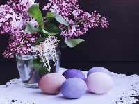 Ove godine obavezno farbajte jaja u ljubičastu: Simbolika je velika, a izgleda prelepo