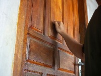 Izdaje se kuća serijskog ubice iz kultnog horor - filma: Posetioci moraju da ispune JEDAN USLOV (VIDEO) 