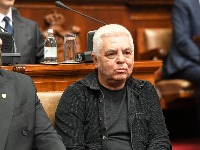 Ministar Bratina udario na Euleks: Oni NIŠTA NE RADE