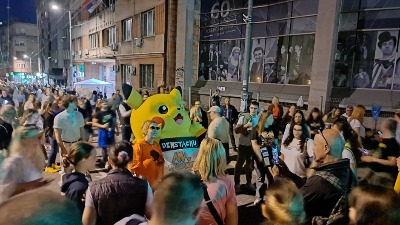 POJAČANJE na blokadi: Pikaču ponovo među studentima kod RTS (VIDEO)
