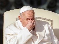 Šta se dešava kad umre papa? Ovo je procedura