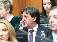 "Vučiću je istina ispred političke kalkulacije"