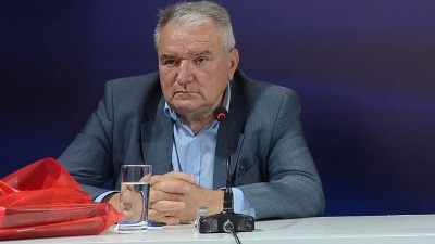 Srećko Đukić: Dunavom šibaju "demokratski vetrovi", Vučić porazom Orbana izgubio ključnu kariku