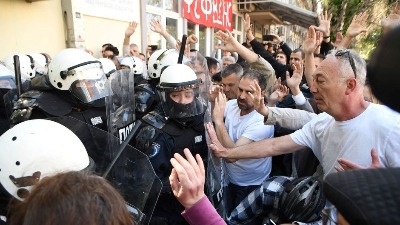 Tabloidi i SNS jurišnici osuli paljbu po sudiji koja nije odredila pritvor studentu iz NS, a zaboravljaju jednu stvar