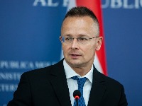 "Neće biti zatvaranja rafinerije u Pančevu": Poruka mađarskog ministra