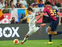 Kuva u Realu: Modrić se POTUKAO sa saigračem?!