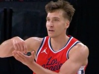 Bogdan loš u pobedi Klipersa: 3 poena za 19 minuta