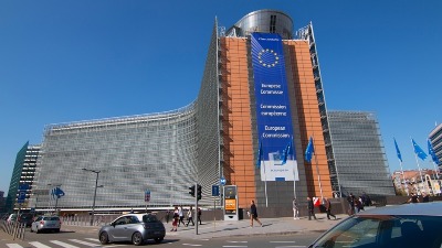 "Vlast Srbije da sprovede brzu istragu": Evropska komisija osudila napad na ekipu televizije N1