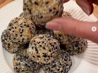 Kuglice od samo 3 SASTOJKA! Ne goje, a lako se spremaju (VIDEO) 