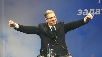 Koliko će penzije i plate morati da porastu da bi se ispunilo najnovije Vučićevo obećanje?