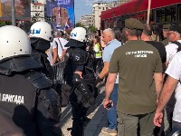POKS: Napadači iz SNS na ratne veterane odmah da budu uhapšeni