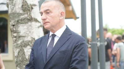 Ministar Vujić: Osnovna ljudska prava Srba na Kosovu se sistematski krše