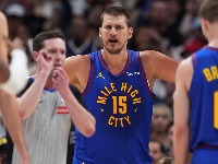 Denver u produžetku srušio Oklahomu, Jokić promašivao trojke