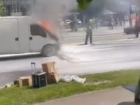 Buktinja nasred ulice: Stravične scene u Novom Sadu (VIDEO)