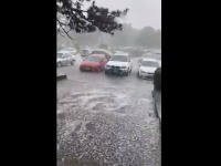 Posle zemljotresa u Nikšiću - apokalipsa: Nevreme pogodilo ovaj grad (VIDEO)