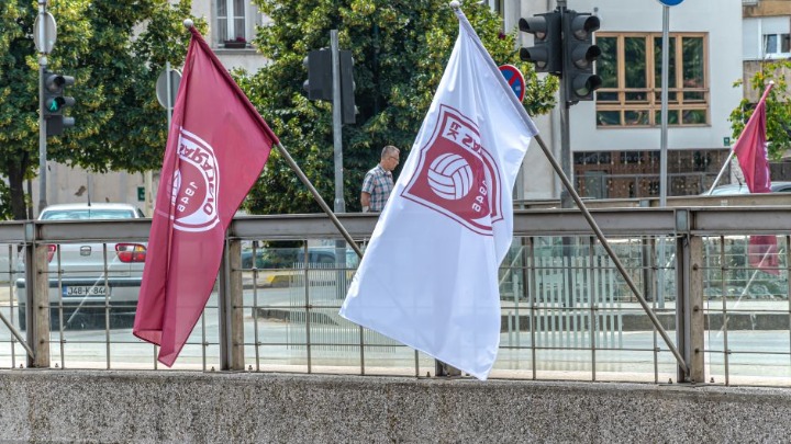 "Nećemo slaviti unapred dogovoreni trofej": Navijači izazvali buru u komšiluku