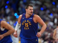 Nervoza i revija promašaja: Jokić i Denver izgubili od Oklahome