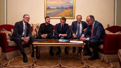 AFERA KOKAIN u srcu Evrope: Internet bruji o "kesici" koju Makron sklanja sa stola, evo šta je PRAVA ISTINA