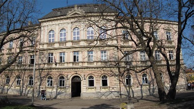 Direktorka Zemunske gimnazije usvojila sve zahteve maturanata