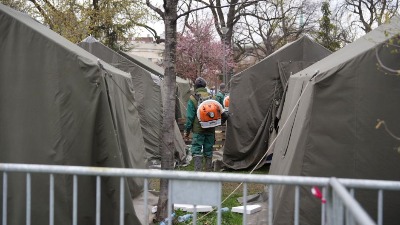 Funkcioner Srbija centra napadnut kod Pionirskog parka: Pogođen flašom u glavu