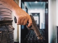 Oružana pljačka u Nišu: Ušao sa pištoljem u banku i uzeo veću sumu novca