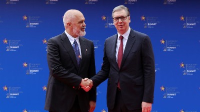 SRCE: Srbija pod Vučićevom čizmom daleko od evropske budućnosti, ponovo je ponizio i narod i državu