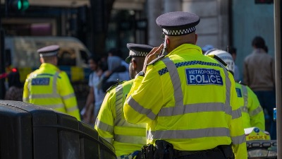 Horor u Londonu: Izbodeno 5 osoba, policija traga za napadačem