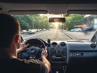 OVO mesto u automobilu većina vozača nikad ne čisti, a prljavije je od WC šolje 