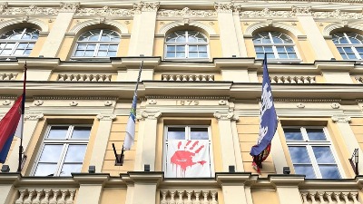 "Pokušavaju da stvore privid normalnosti": Srednjoškolci protestuju u sredu ispred Ministarstva prosvete 