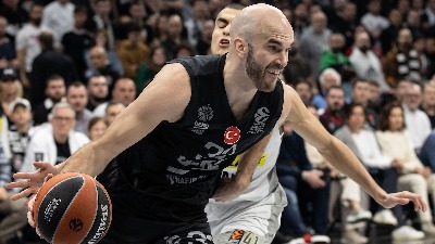 Partizan registrovao Kalatesa, čeka se zvanična potvrda (FOTO) Partizan registrovao Kalatesa, čeka se zvanična potvrda (FOTO)