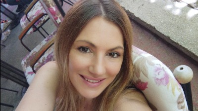 Sećate li se "Modelsice" i "antena" u Skupštini? Posle poslaničkog debakla, Nevena ponosna na posao