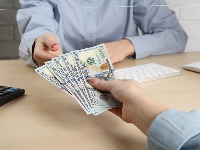 Ne pozajmljujte pare osobama rođenim u OVA 2 znaka: Retko kada vraćaju 