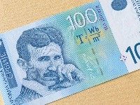 Socijalna pomoć je toliko uvećana da nije tužno bilo bi smešno