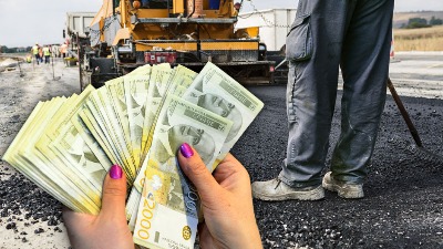 Auto-put sve skuplji: Kinezi opet digli cenu, Srbija se zadužuje