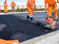 Logika SNS-ovaca: Asfaltom do pobede u Kosjeriću?!