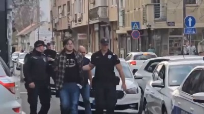 Aktivista Davor Stefanović pretučen u pritvoru